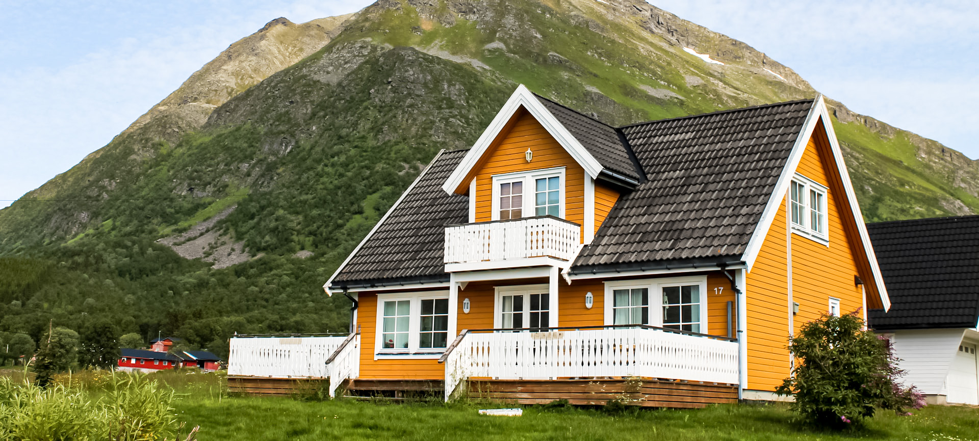 The Dos And Don'ts Of Roofing Maintenance For Homeowners